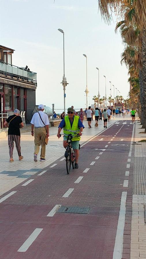 El Barquito Del Abuelo Leilighet Málaga Eksteriør bilde